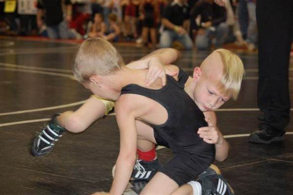 Is Youth Wrestlers Cutting Weight ok - Learn how to cut weigth for wrestling